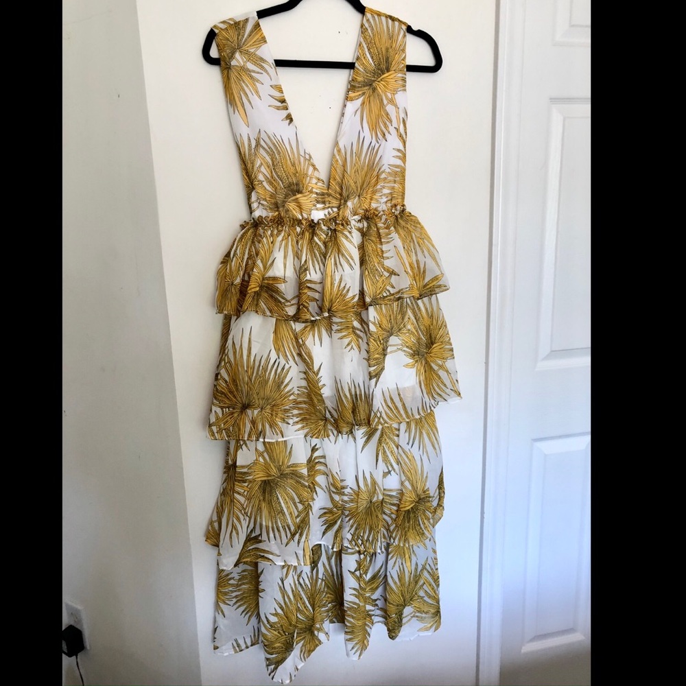 Nightwalker Georgina Tiered Dress in Gold size M